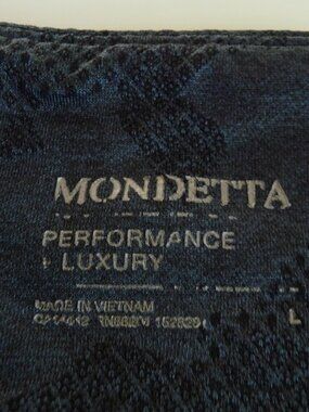 MONDETTA BACK/GREY PATTERND LEGGINGS  SIDE POCKETS USED SIZE LARGE
